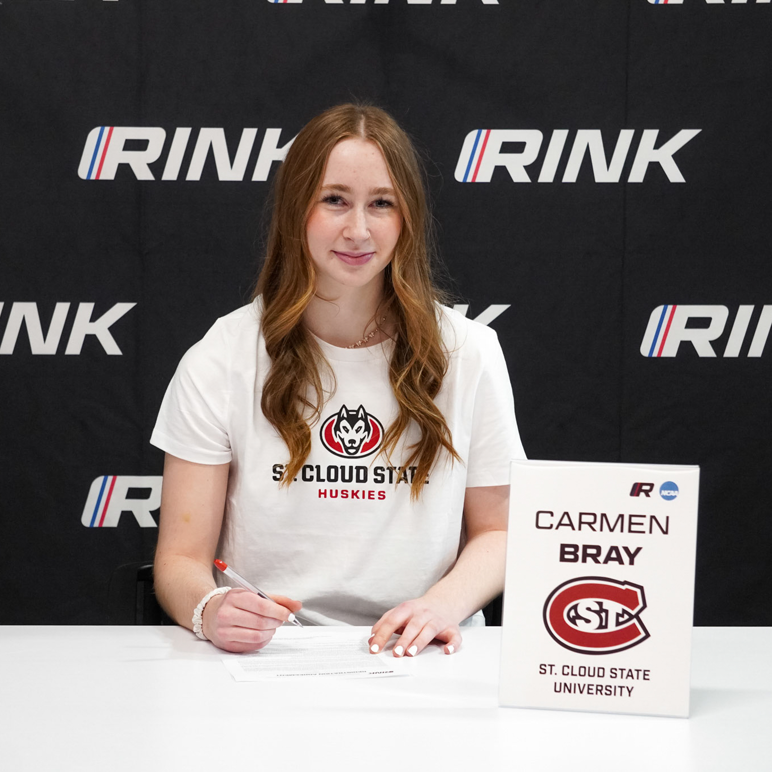 Maya Serdachny Female Hockey Player Shot